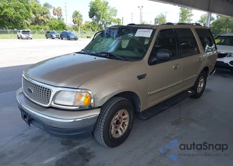 2000 Ford Expedition Xlt from USA, damaged, VIN 1FMRU1568YLA97744
